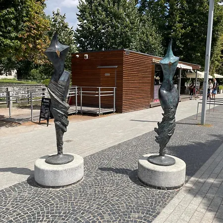 Golden Mood Апартаменты *